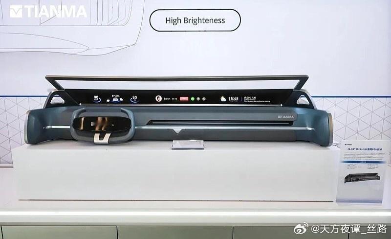 深天马在车载显示屏领域市场份额领先，2024年以18%的市占率蝉联全球第一，20