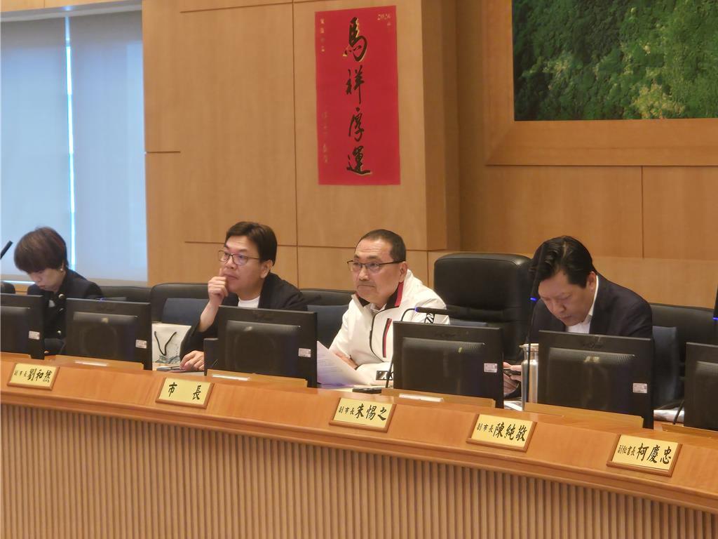 新北市长侯友宜：借AI与数字科技之力，打造“强韧新北”智慧防灾城。

今日（6日