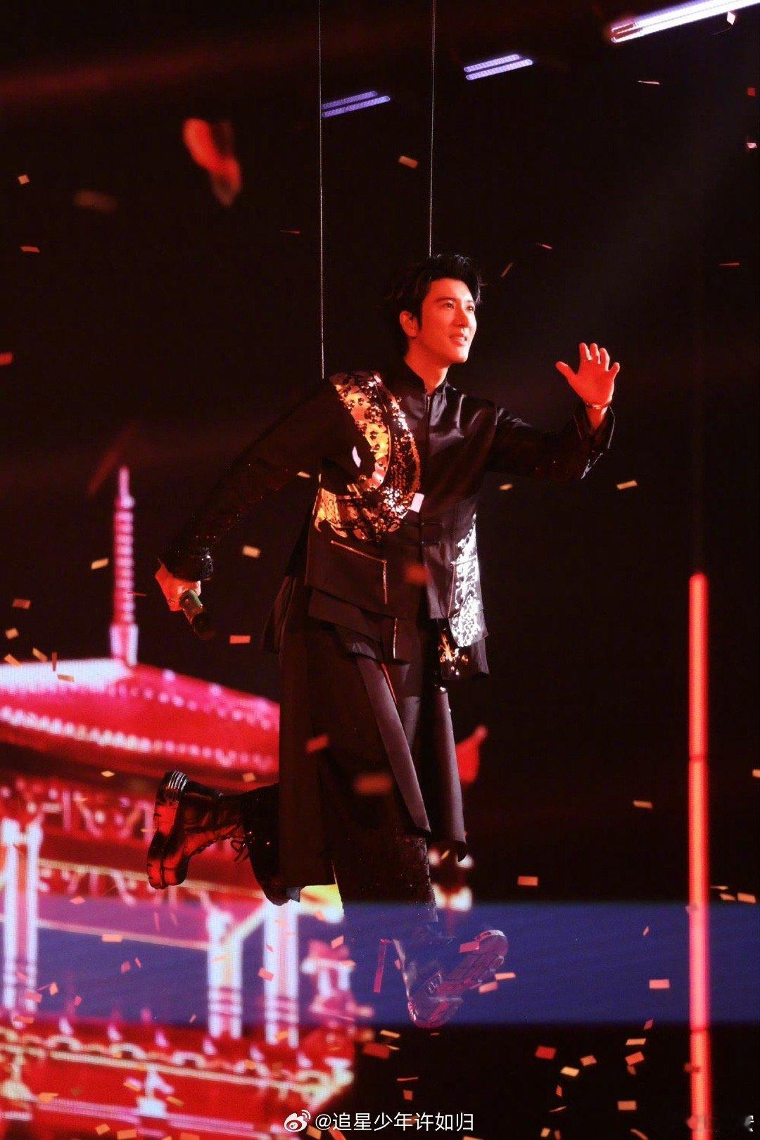 王力宏音乐无限流男主有脸了万物皆可音乐 在华语乐坛，能一人撑起一场“无限流音乐史