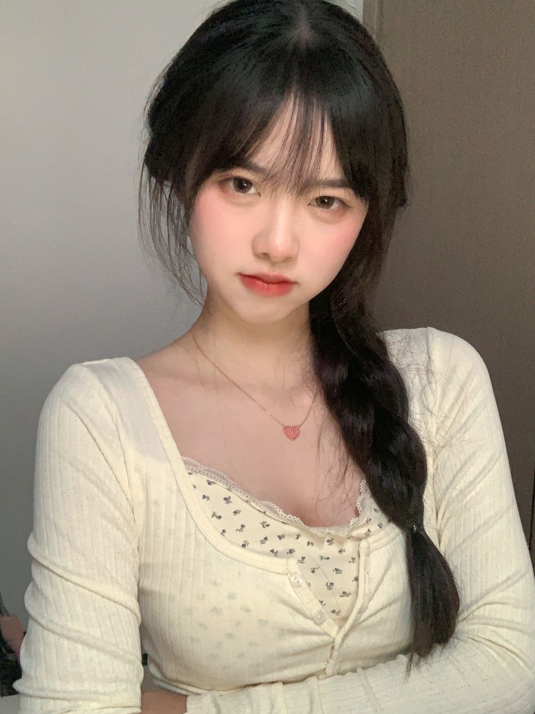 侧麻花辫辫