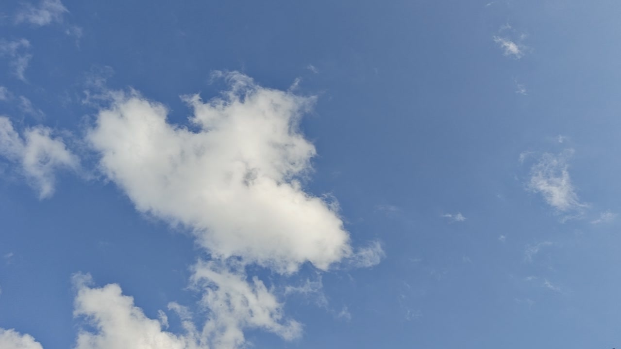 天可真蓝 