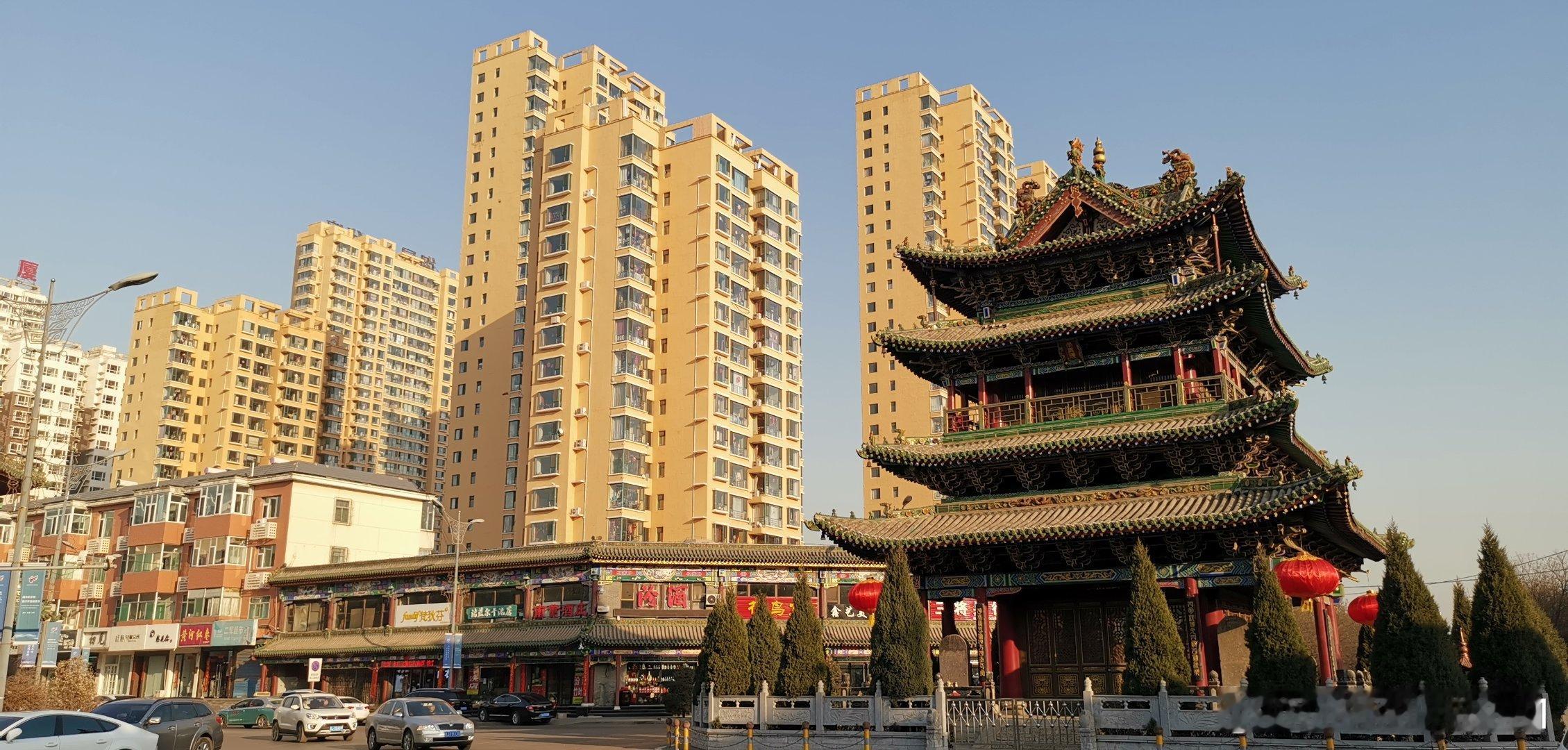 人要从快乐里去感受到内在力量，特别是从自己带给自己的快乐里，去获得力量。    