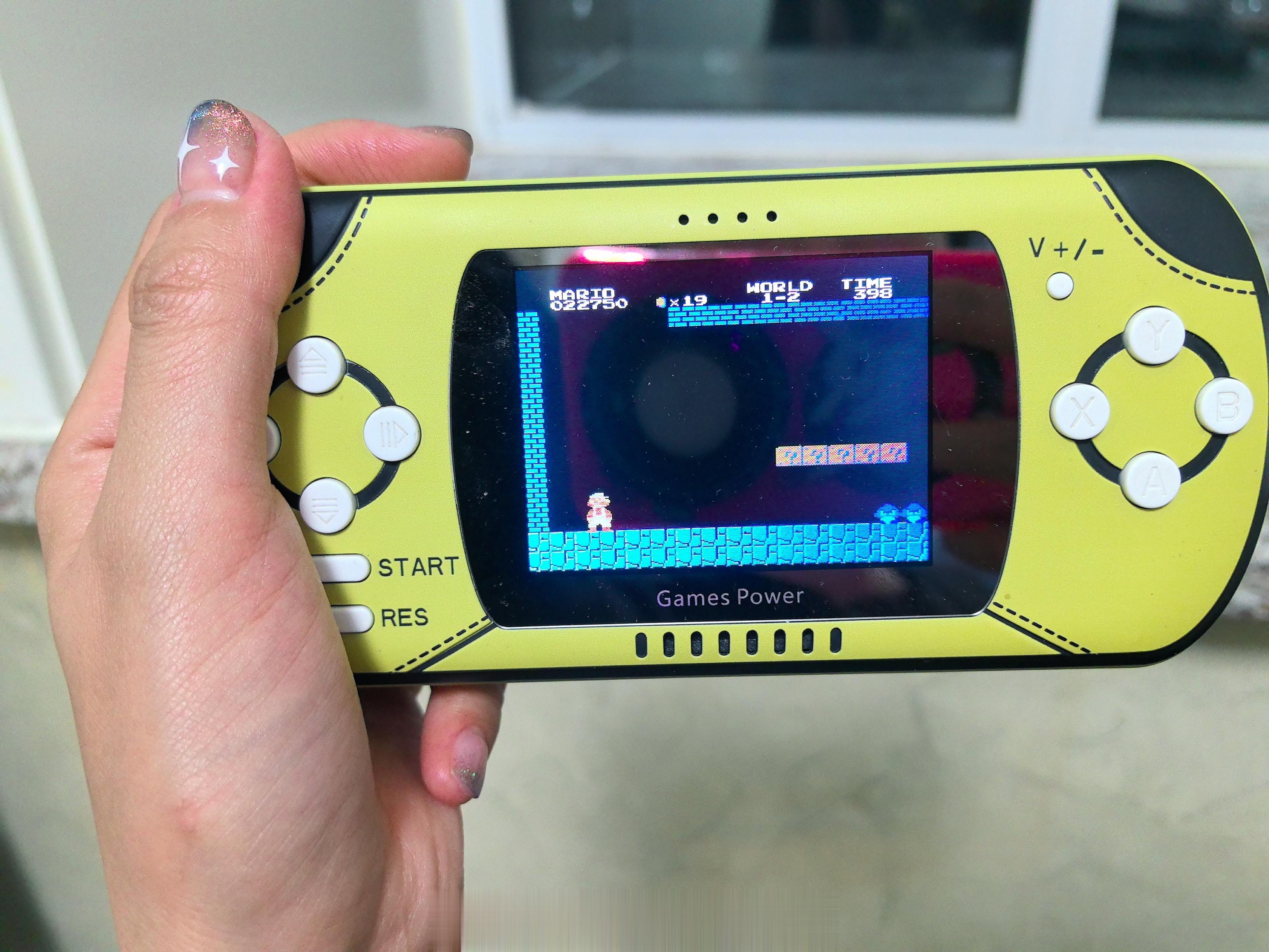 昨天是我跟大嫂在一起16年纪念哈哈哈哈 ​​​