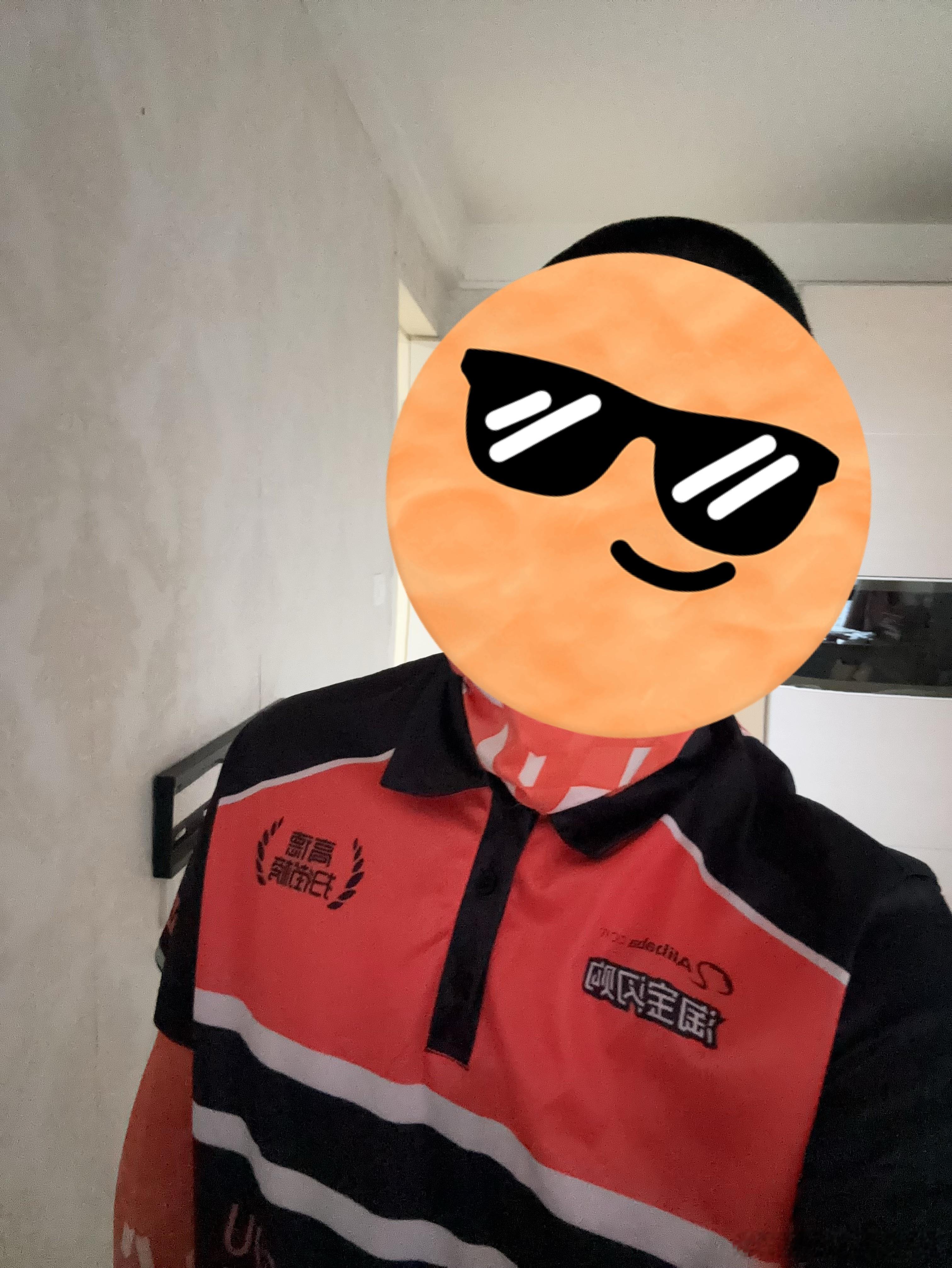 真的有那么丝滑吗？真的，包有的✔穿上都舍不得脱下来并且忍不住摸自己🥲🥲🥲 