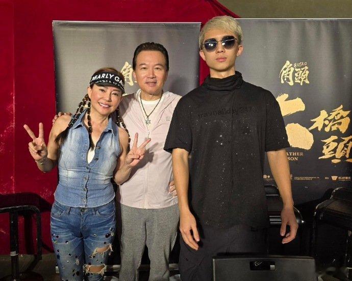 #狄莺回应孙安佐被打# 孙安佐今天在录制节目的时候被扇了一巴掌，这是发生了什么[