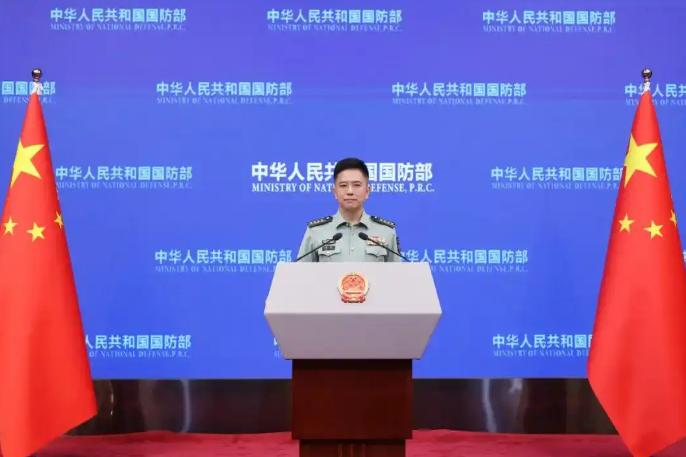 就在刚刚，

中国国防部发表严正声明，

7月9日，针对赖清德当局组建“滨海作战