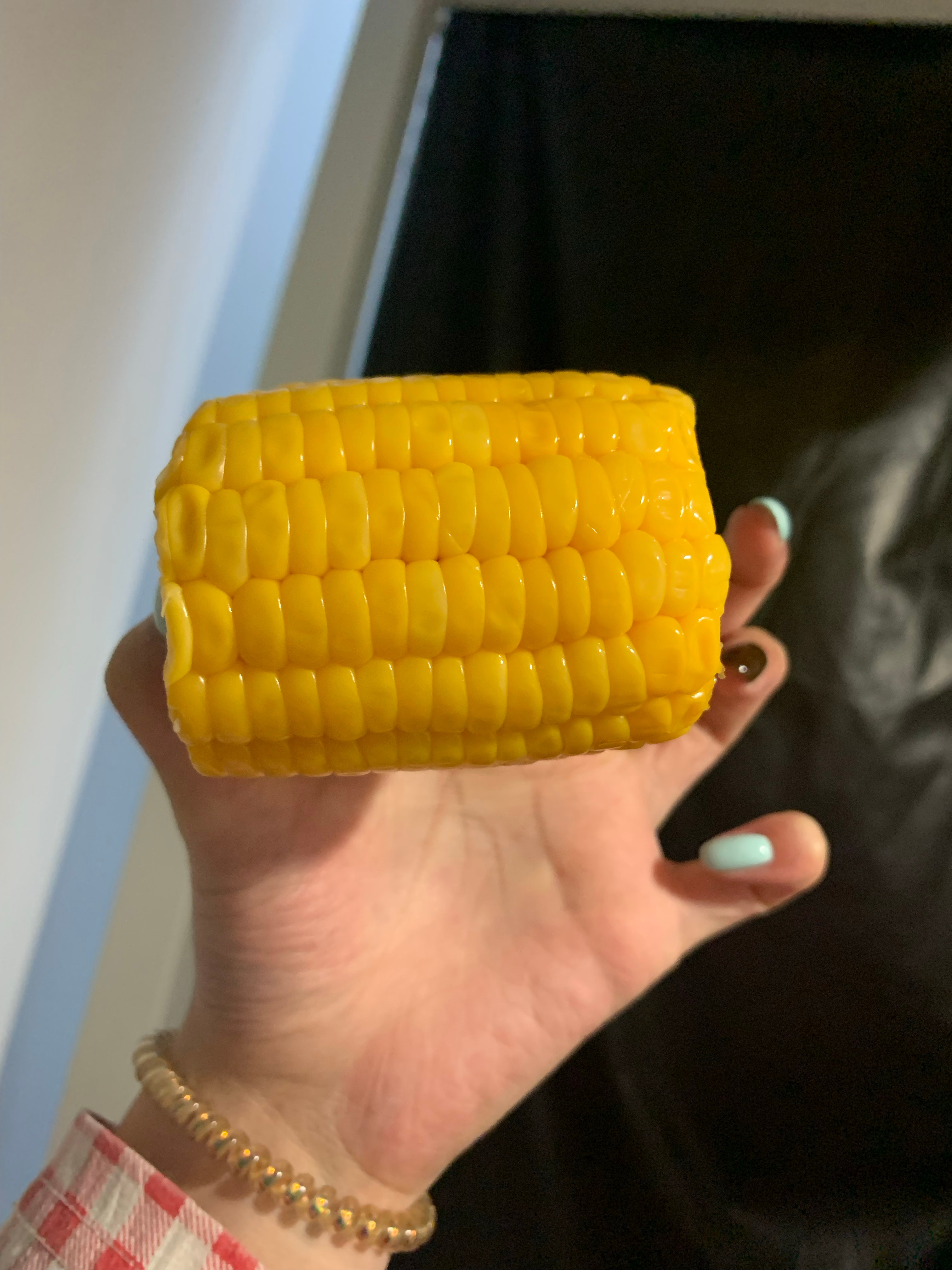 吃玉米吗 好想来的水果玉米🌽 