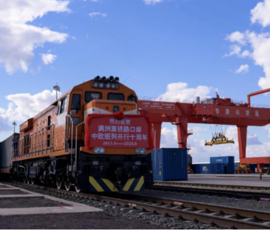 中欧班列正式宣布：改道！

2025年9月这事就来了，波兰那边说关就关，把跟白俄