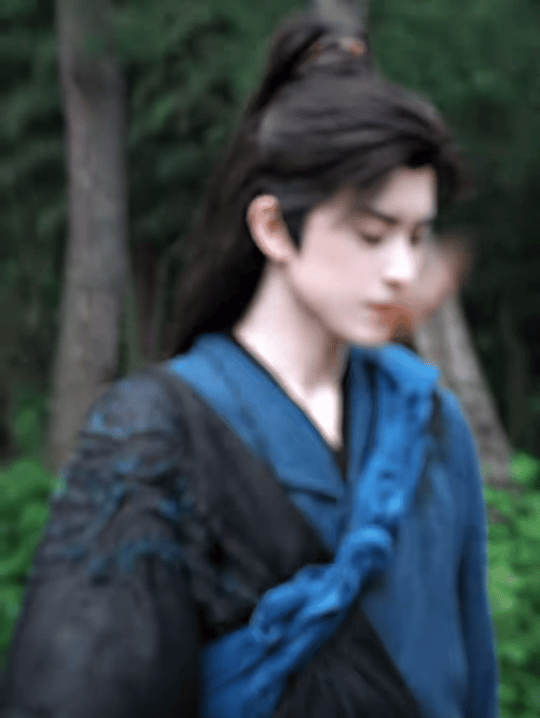 敖瑞鹏[超话]敖瑞鹏古装要帅出怎样的人生 少年魏劫本该有不一样的人生。却卷入应劫