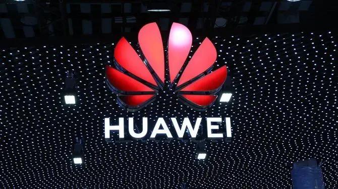 华为在蓝牙耳机上带来了大招，围绕“无损音质”进行创新。

就在最近，华为在中央音