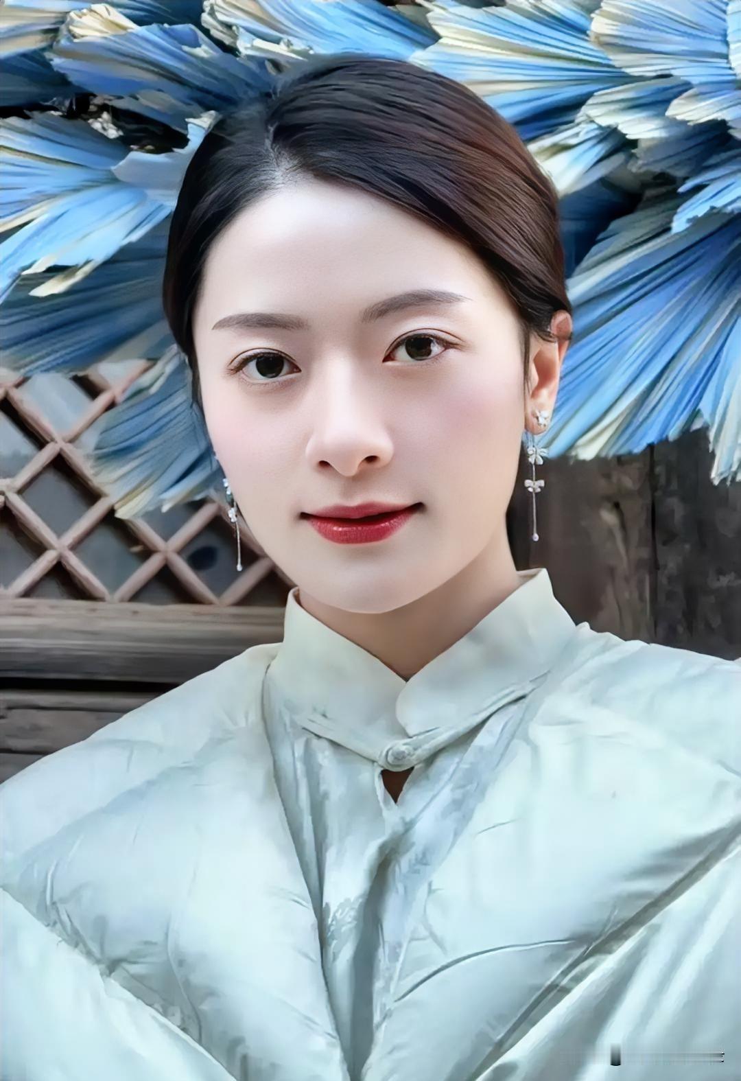 安安身上有种独特的美，成全有缘的美，而且还接的住，转的妙，传的稳，让人舒服！一开
