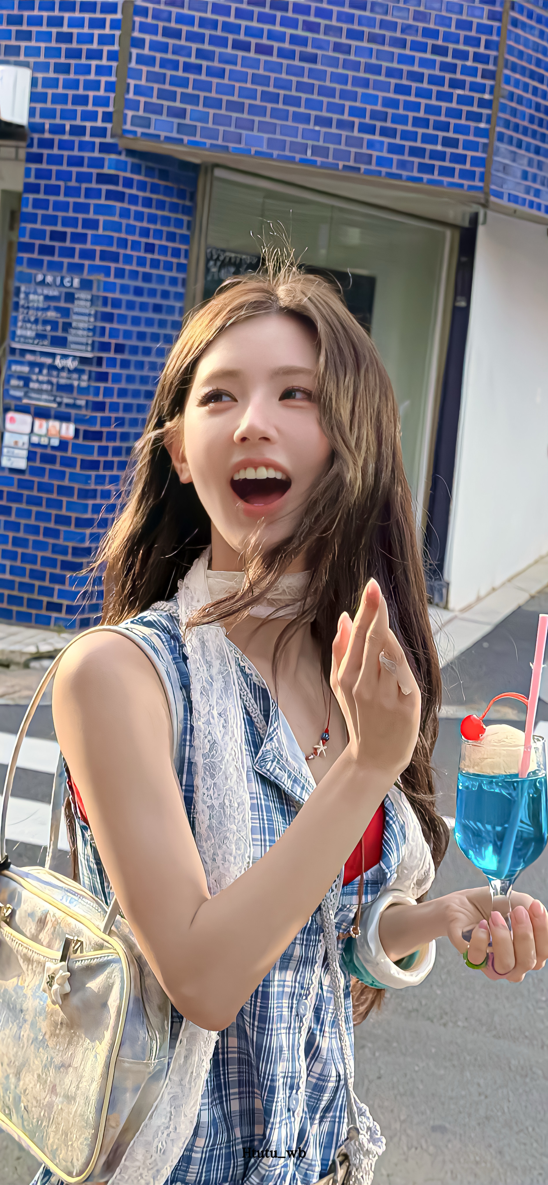赵美延𝑴𝒊𝒚𝒆𝒐𝒏の壁纸大放送～🐰🍃