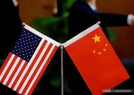 美国强行押走委内瑞拉总统，中国没动；转头轰炸伊朗，中国还是没动。华盛顿情报界开始