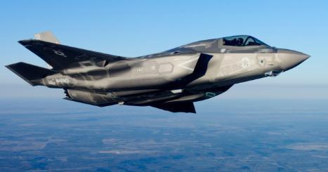 很多人不知道，全球能独立制造战斗机的国家有几个？说出来可能你会很吃惊！
 
世界