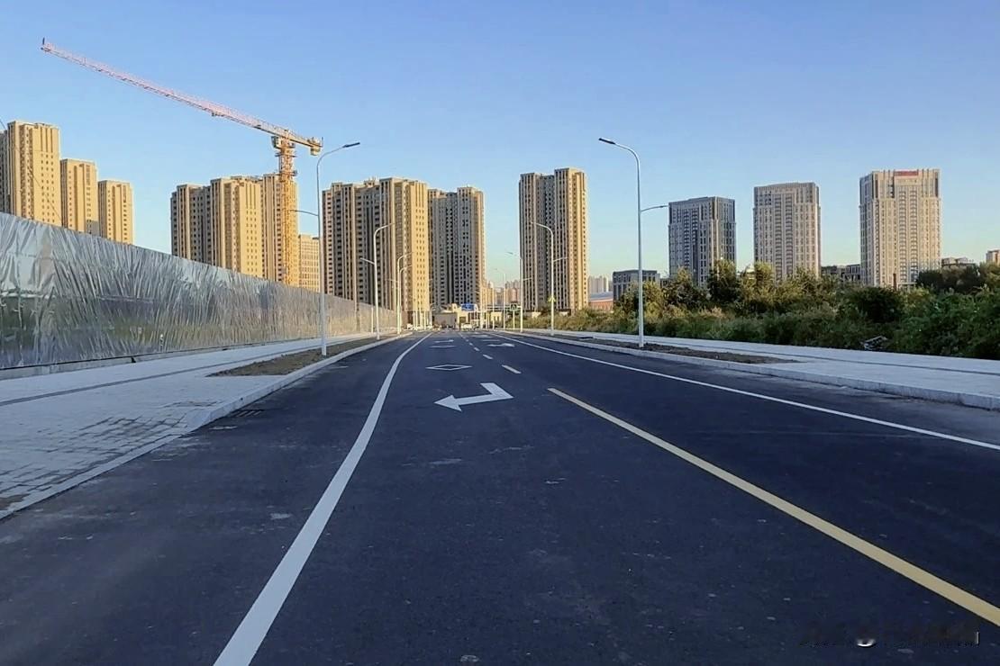 哈尔滨道里、哈西片区的朋友们，好消息来啦！民主七道街已经通车！

哈尔滨又一条道