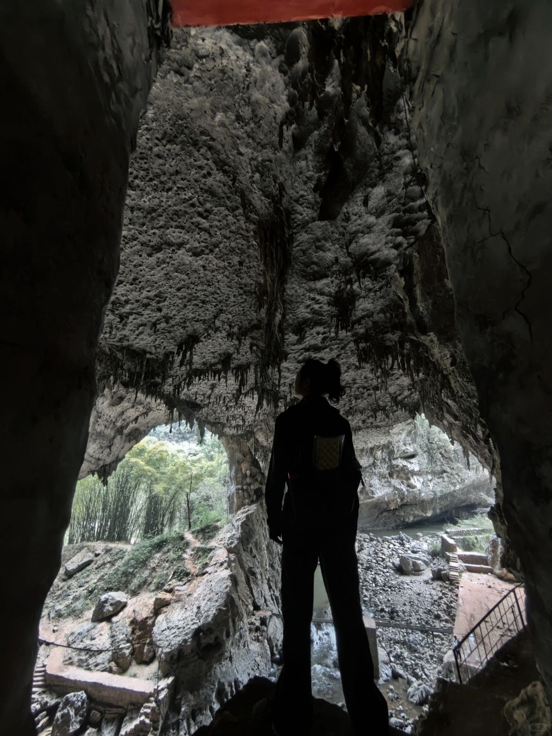 重庆徒步｜荒废多年地下洞巴王洞环线