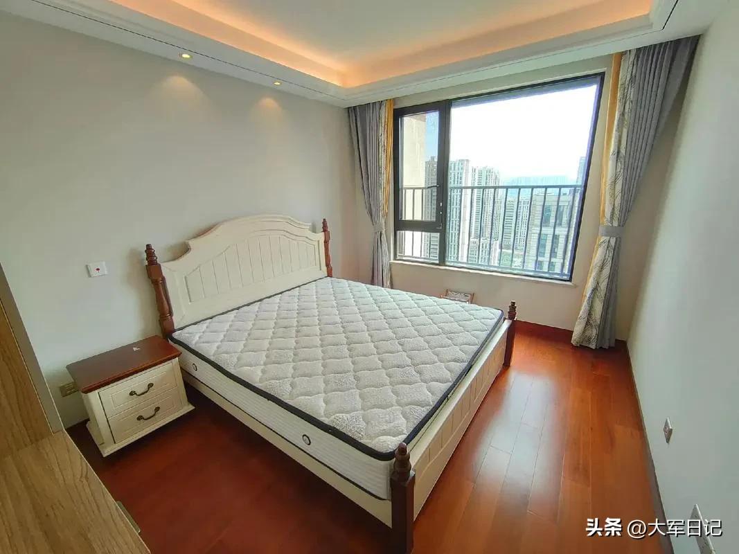 买房就是赌国运，早10年晚10年，差的是一辈子
 
2015年买房的，
要比20