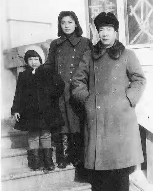 1955年大授衔时，原东北抗联职务最高的是周保中将军，他曾任东北抗联第二路军总指