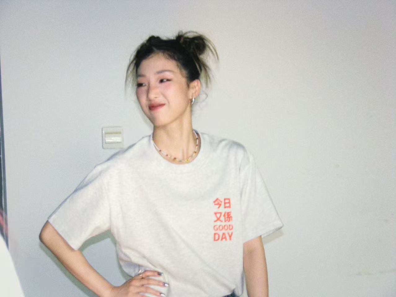 严浩翔说Yamy唱粤剧起鸡皮疙瘩了Yamy浮游生物舞台 初来节目不被众人看好，一