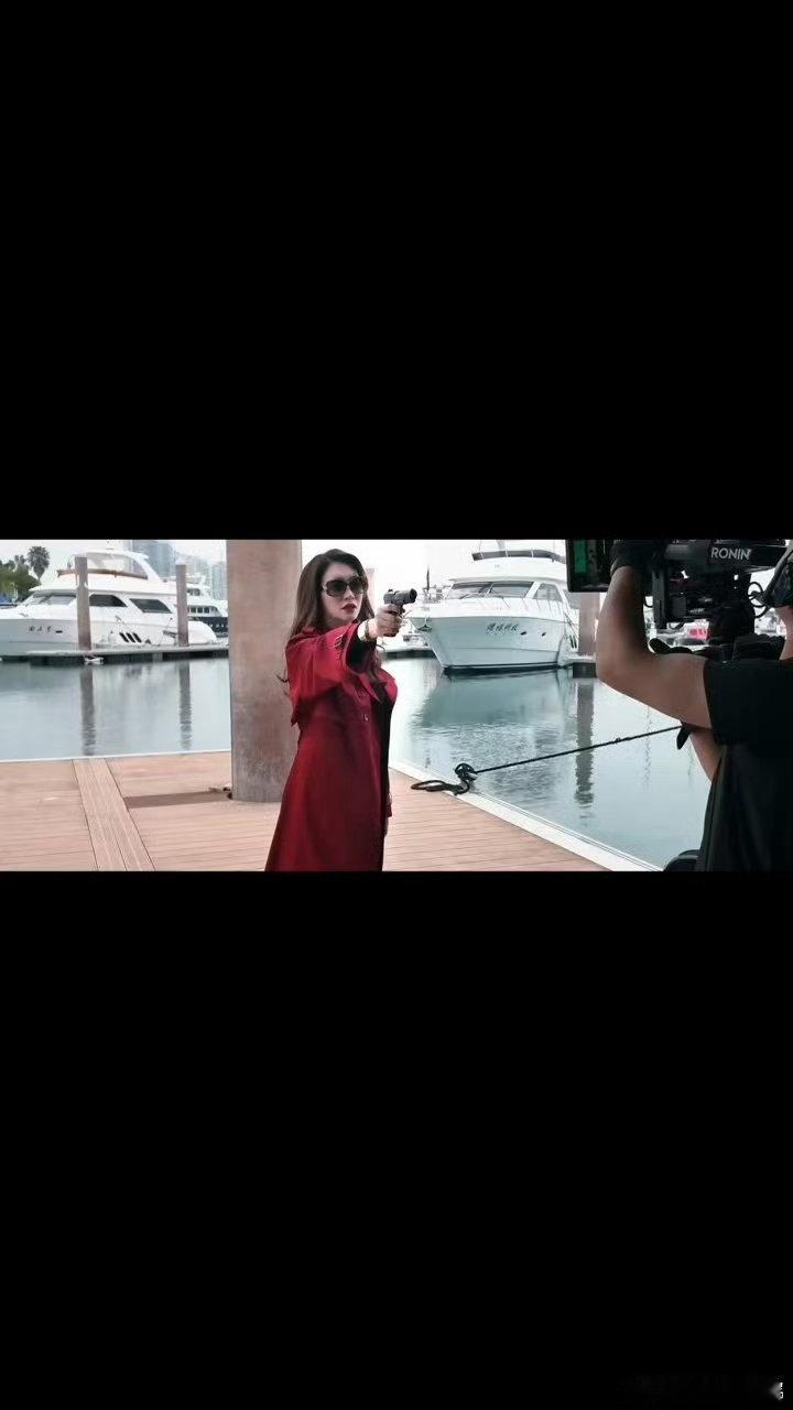 李小冉新剧又演坏女人李小冉这次在新剧《谷雨》里和张颂文强强联手合作真的太有看点了
