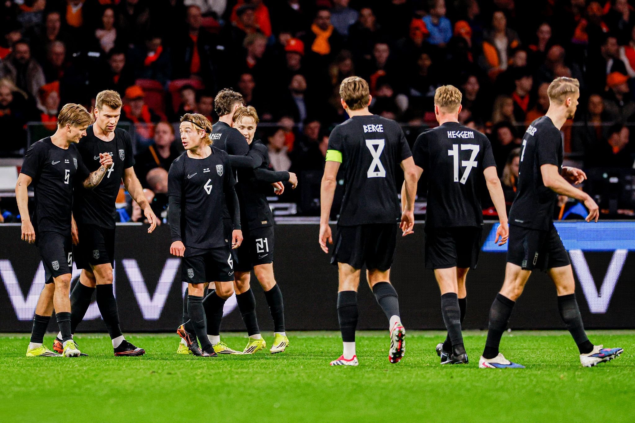 挪威客场印字有点意思贤聊球衣 耐克