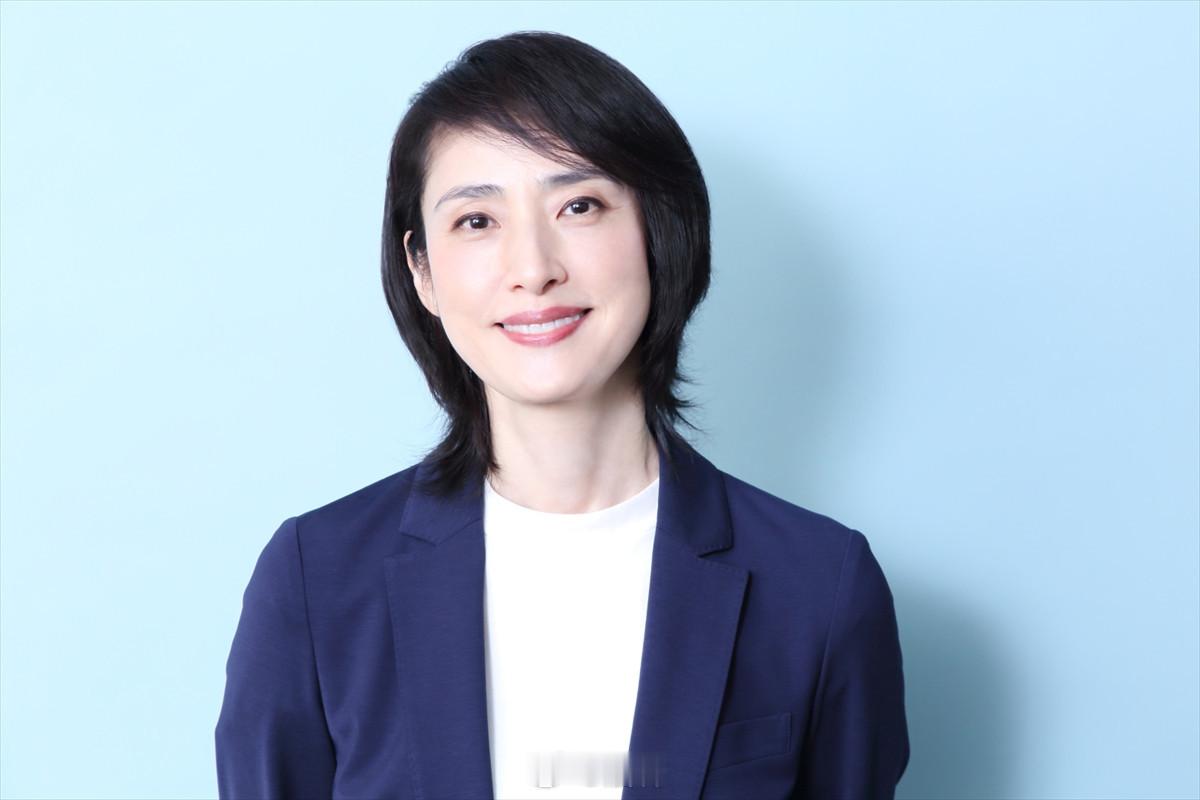 8月8日は天海祐希さん59歳の誕生日🎉💐💐💐𝑯𝒂𝒑𝒑𝒚 𝑩?