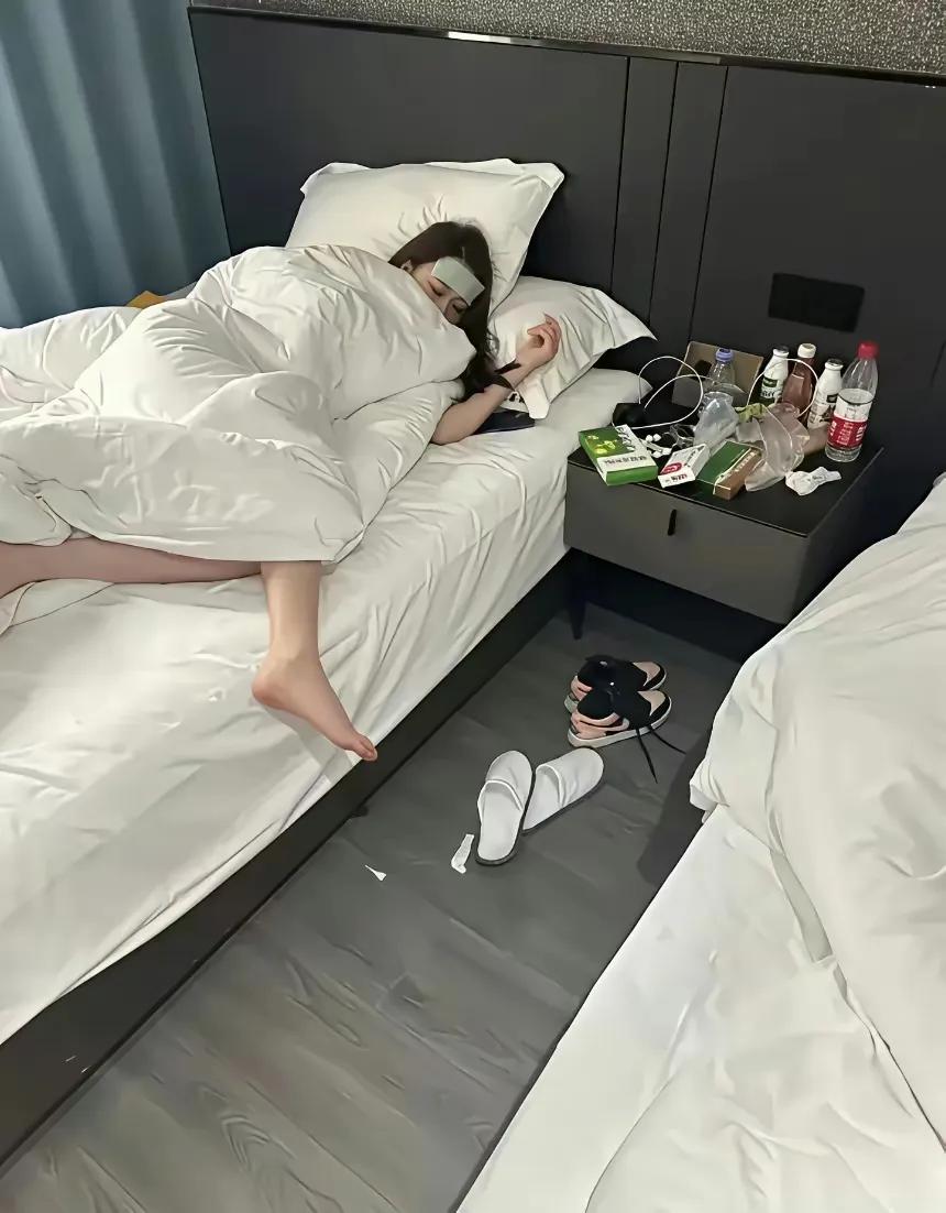 网友:
生病了才体会到一个人的无助，要是早点结婚有个人照顾，那该多好啊！