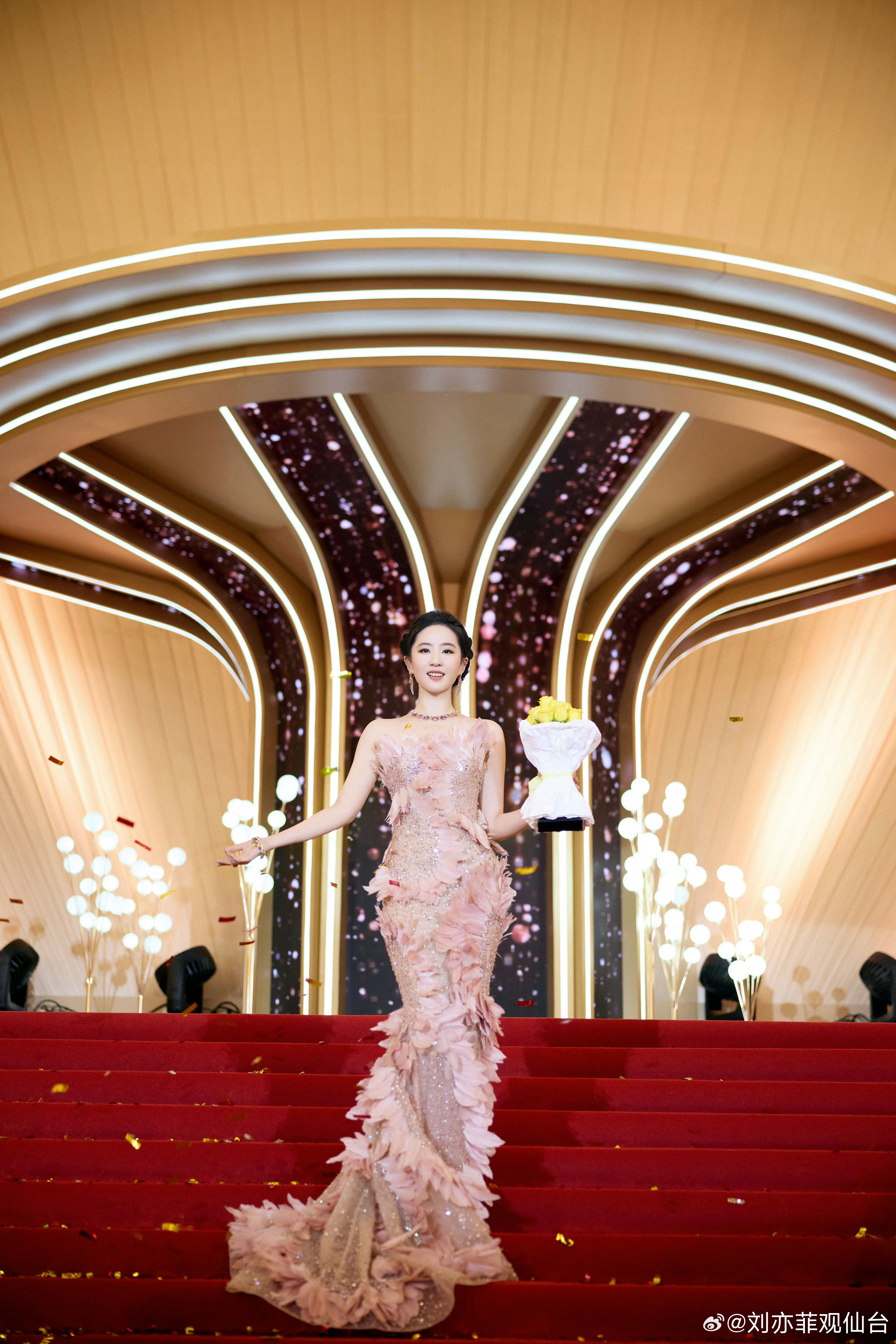 【刘亦菲[黄玫瑰]Instagram】IG更新：It is a great ho