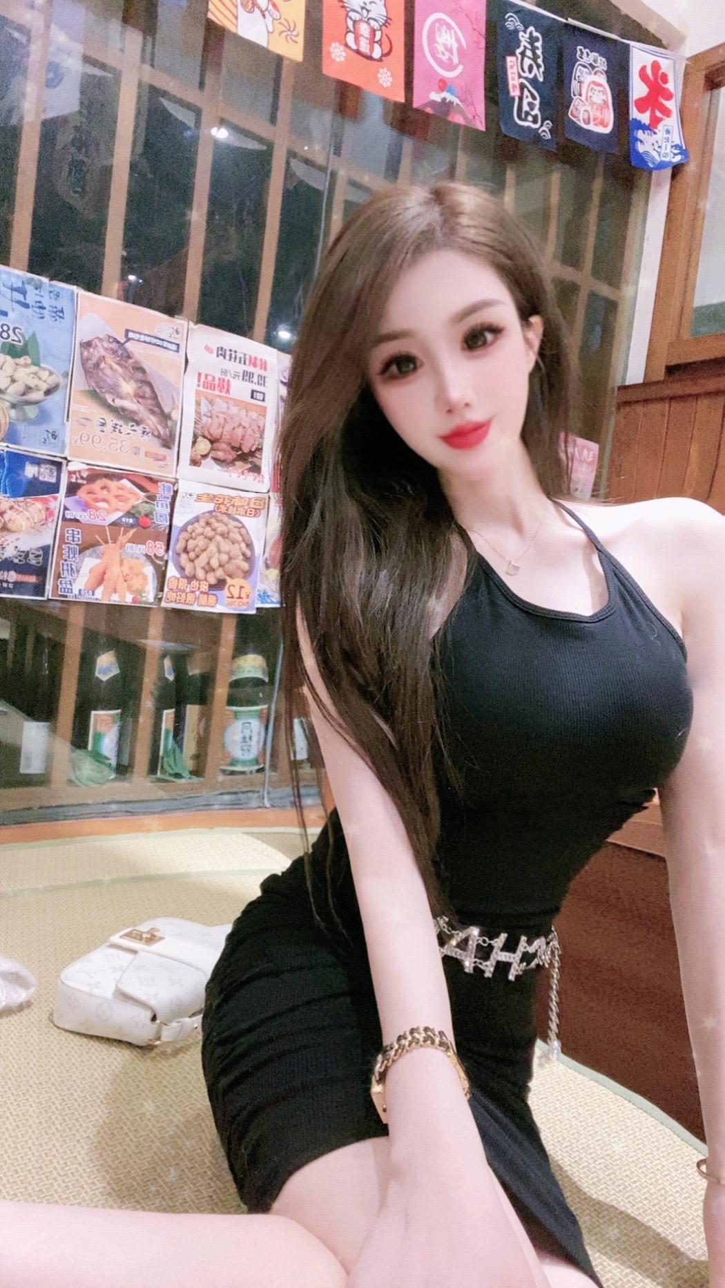 气质女神范儿 感觉至上 谁还不是小腰精