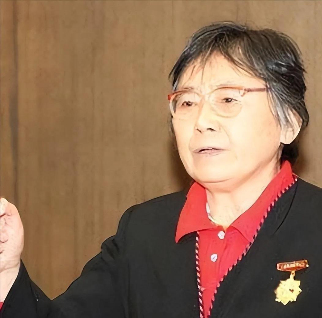 林元师女儿林晓霖近况。林晓霖与林立衡是同父异母姐妹，林晓霖于1941年5月13日