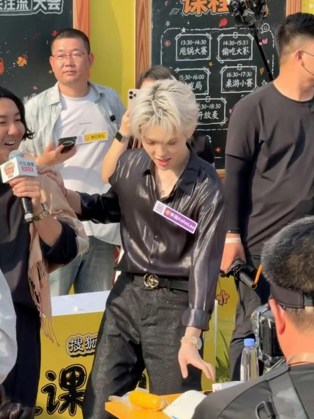 李昊最需要情绪价值之人谁懂李昊的细腻，他擅长捕捉细碎的情绪，主动给别人温暖，而他