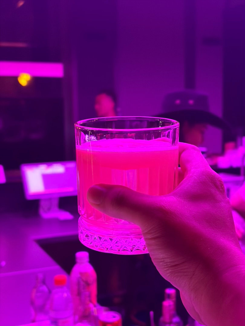 这是第五杯，你们再不喝，我就要和大家明天见了