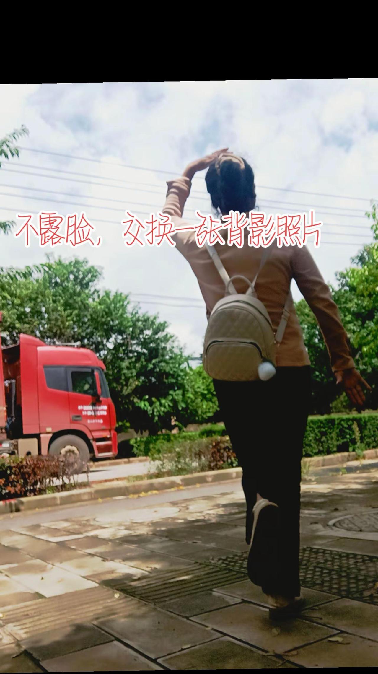 ；到了一定年龄，迷人的不是那张脸，而是骨子里的气质，经历岁月沉淀后的灵魂。😊?