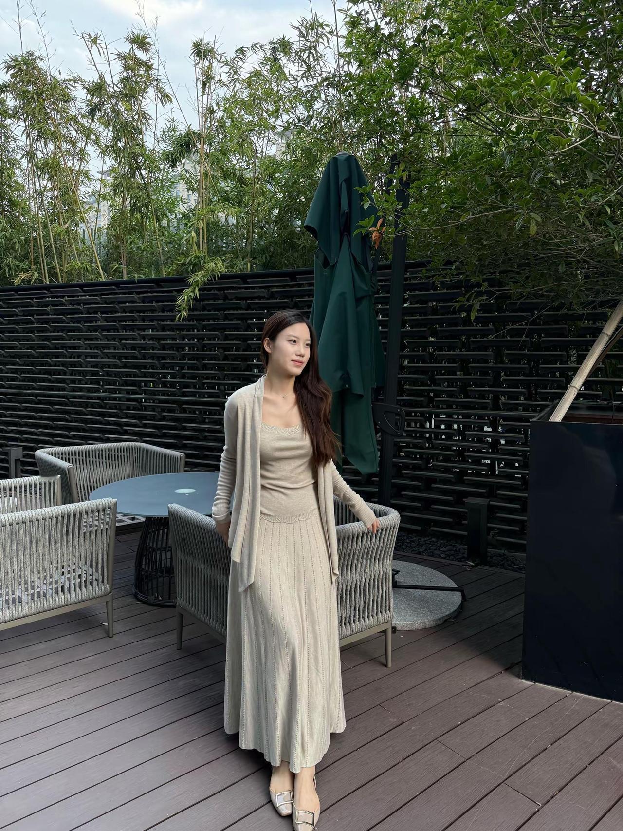 于人于物 细水长流 弥足珍贵气质感穿搭