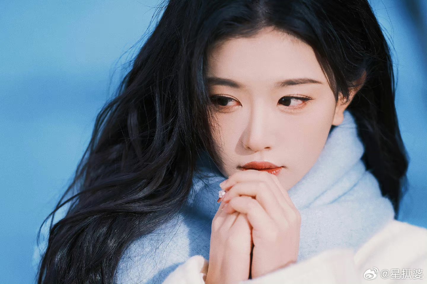 #孔雪儿韩剧女主即视感# ​孔雪儿的初雪大片也太美了吧[打call]这是什么冬日