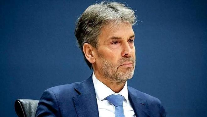 难道中国人民忘了伟人“封锁吧封锁十年二十年，我们中国什么都有了”的豪情壮志。况且