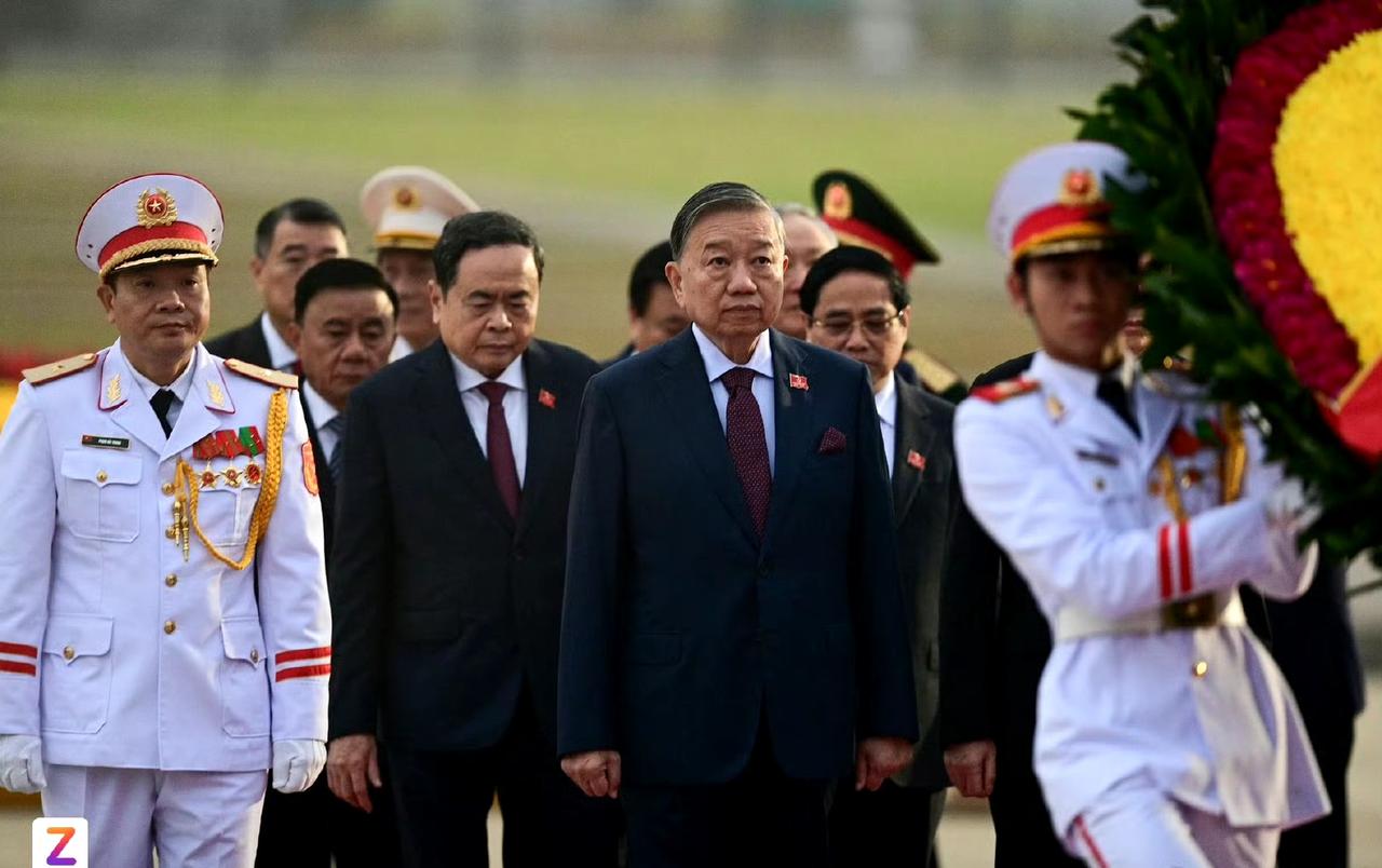 越共十四大落幕。
大会重申党的崇高目标：保持和平稳定环境，实现国家快速、可持续发