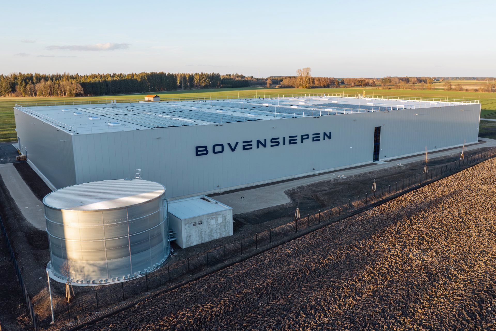 ALPINA品牌已经被宝马集团正式接手，其原公司现在称为Bovensiepen集