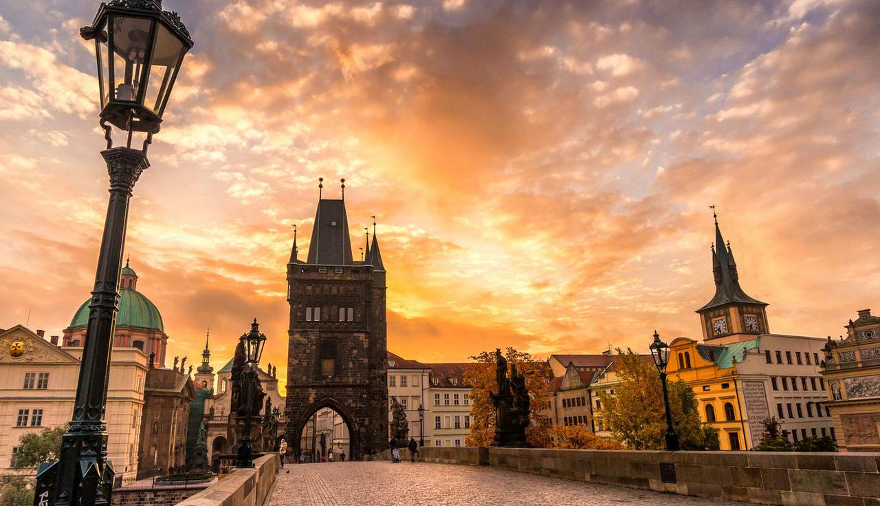 英德等拒战伊朗：现在的欧洲不愿再为美国买单了

美以推动了对伊朗的打击，英德却立