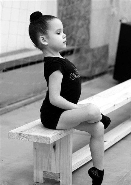 所谓孩子，大多是在父母看不见的地方成长起来的 