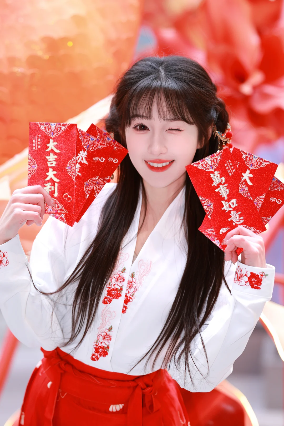 年味正浓时🏮存一些新年马面裙拍照姿势