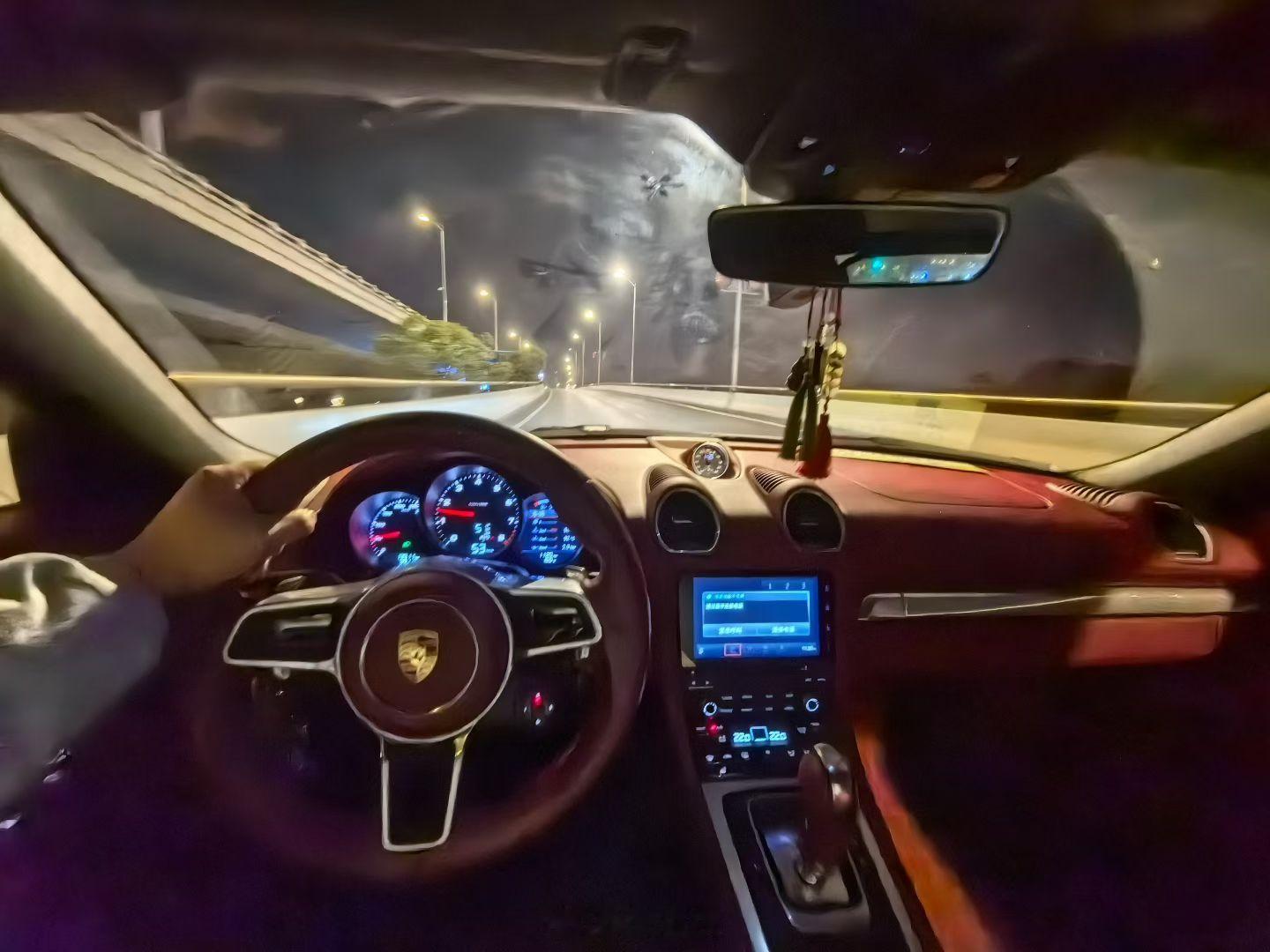 早安！今天的选择，是明天的伏笔——选快乐，选热爱，选奔赴山海。 