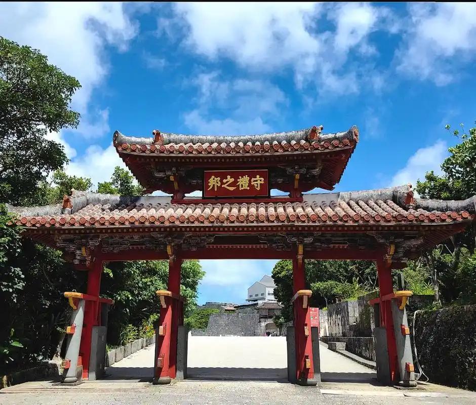 日本警方终于敢对美军动手了？4月26日，冲绳警方一天之内连抓两名驻冲绳美军，可这