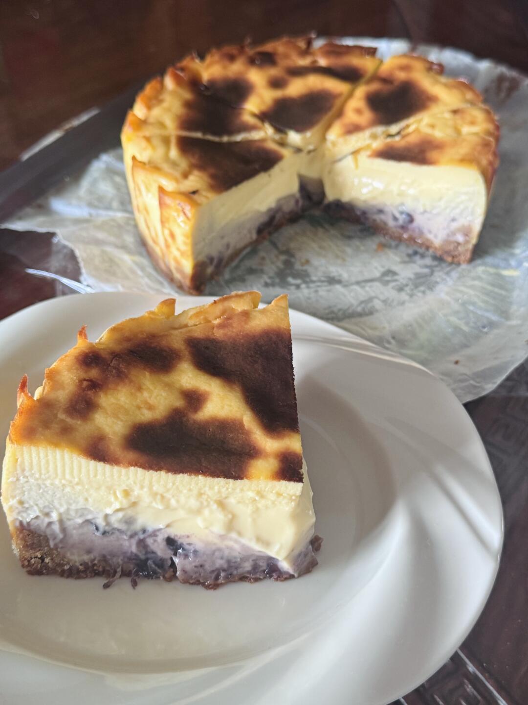 蓝莓夹心巴斯克(焦糖饼干底｜幸福加倍🍰