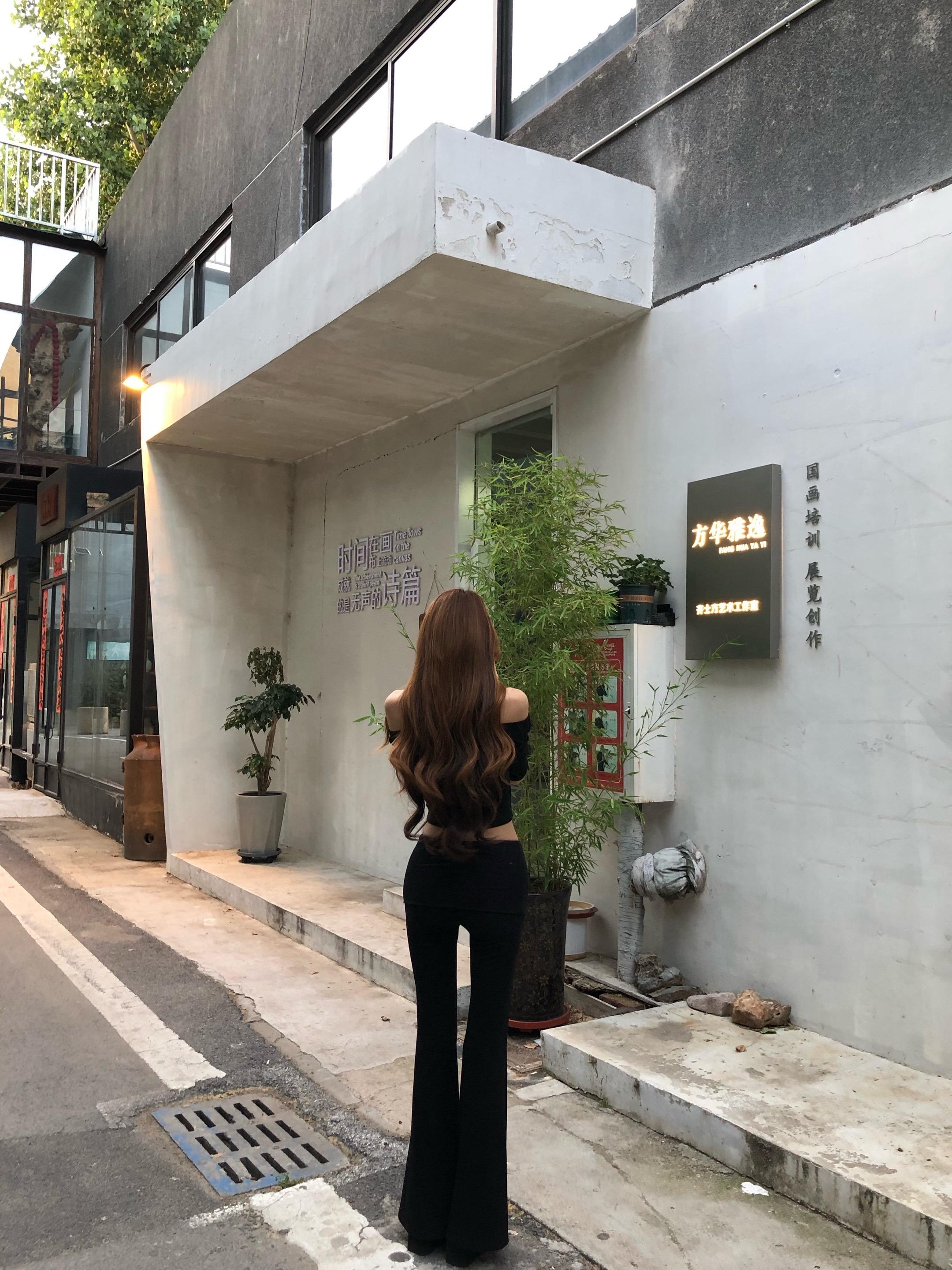 人这一生露水情缘太多 错也好 错过也好