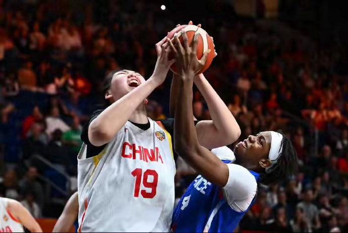 中国女篮4年前赢法国14分如今输29分中国女篮4年前赢法国14分 2026年女篮