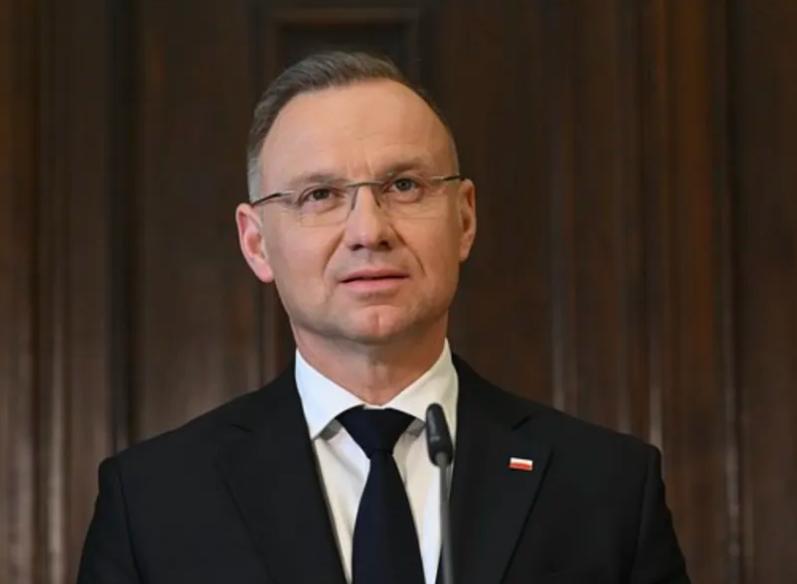 上下五千年，波兰没有侵占中国一寸领土，波兰没有一兵一卒踏足华夏大地，八国联军里没