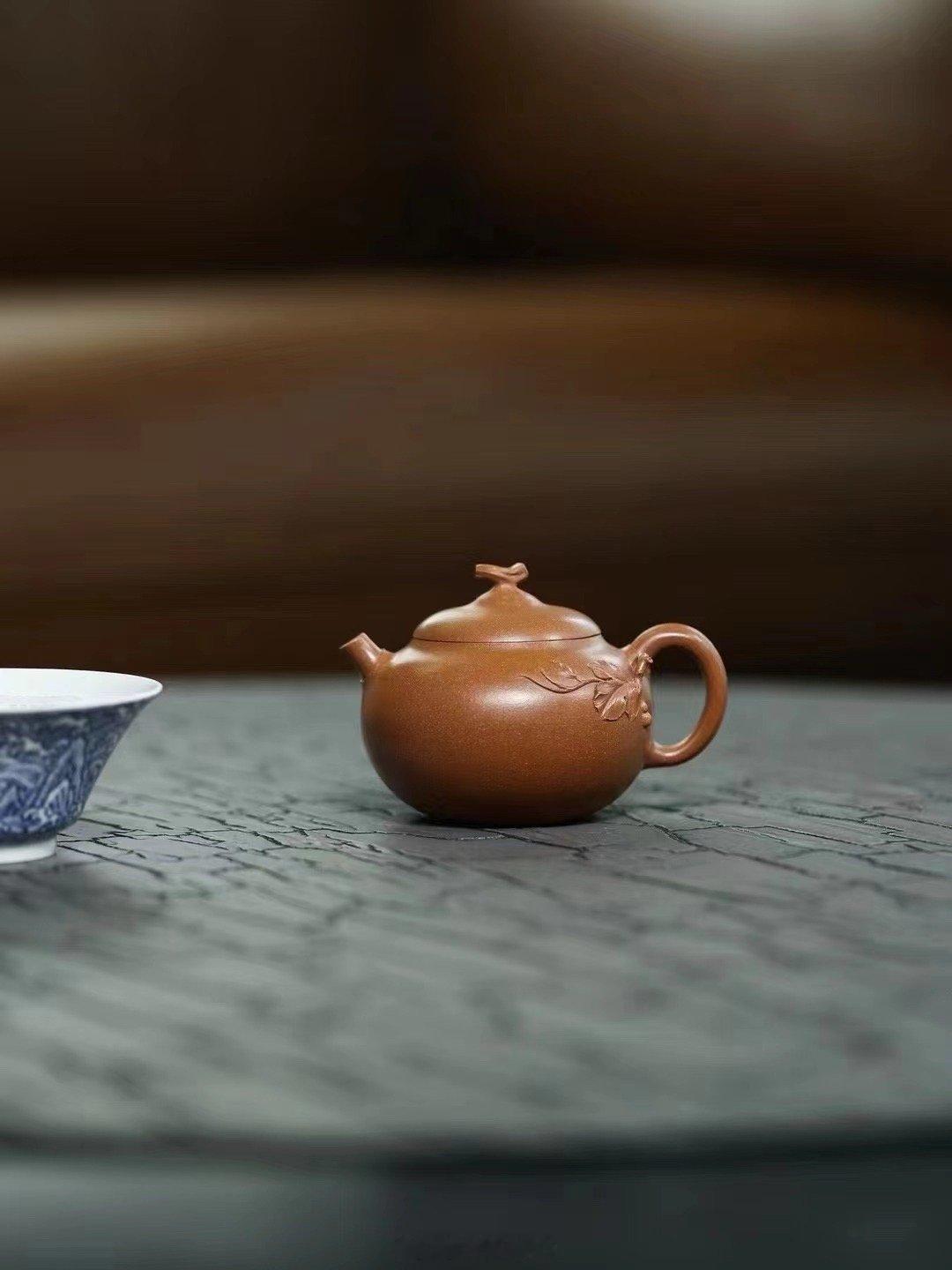 生活最珍贵的模样，从来不是繁华绚烂，而是心怀浪漫，珍惜人间烟火。守一份简单纯粹，