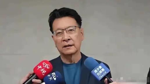 赵少康发现了“新大陆”，
 
赵少康发现了一件了不得的事。他发现中国这个社会主义