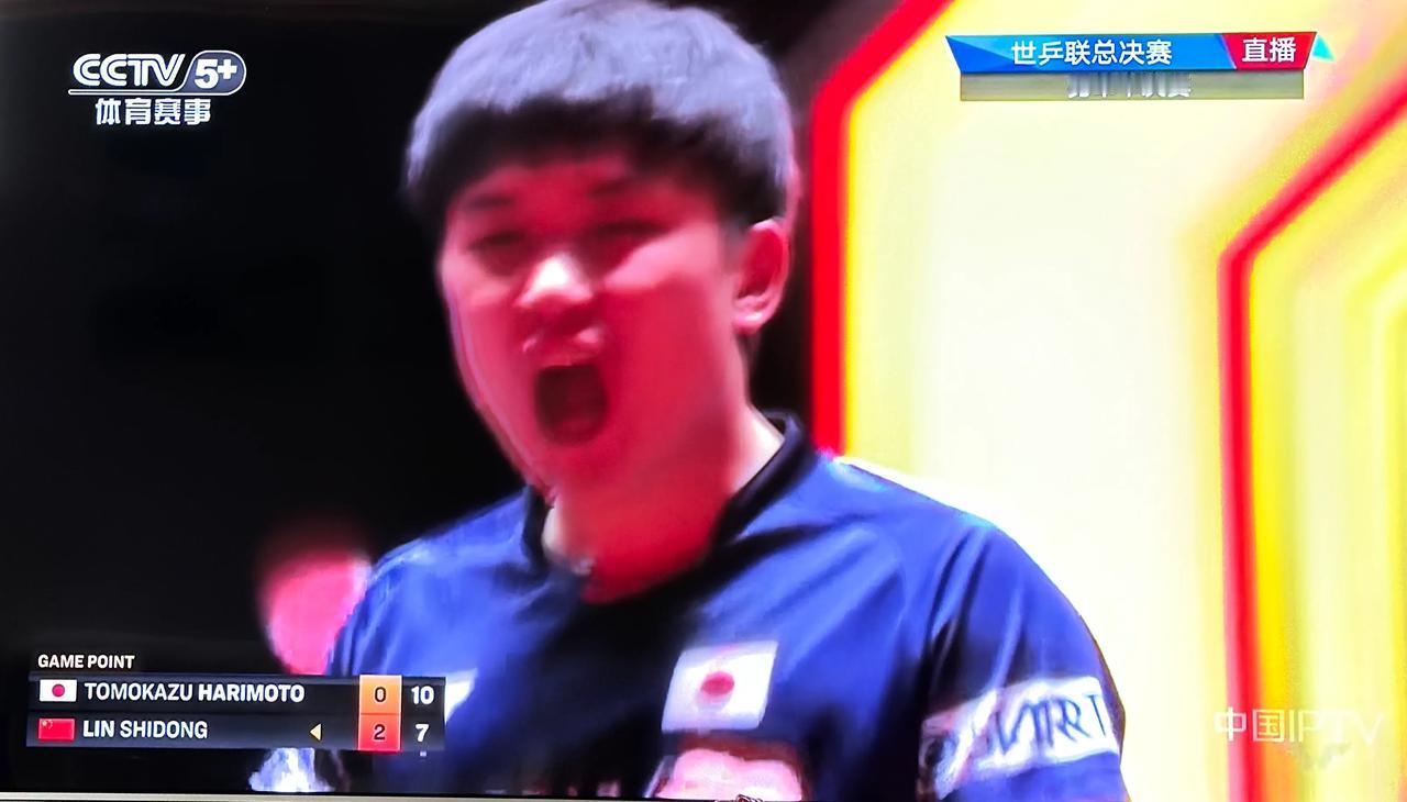 这小子天生一张欠揍的嘴脸！